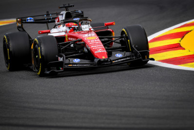 Ferrari é multada por erro com pneus em treino no GP da Bélgica