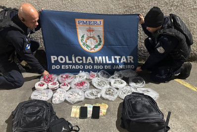 Dois homens são presos por tráfico de drogas na 24 de Maio