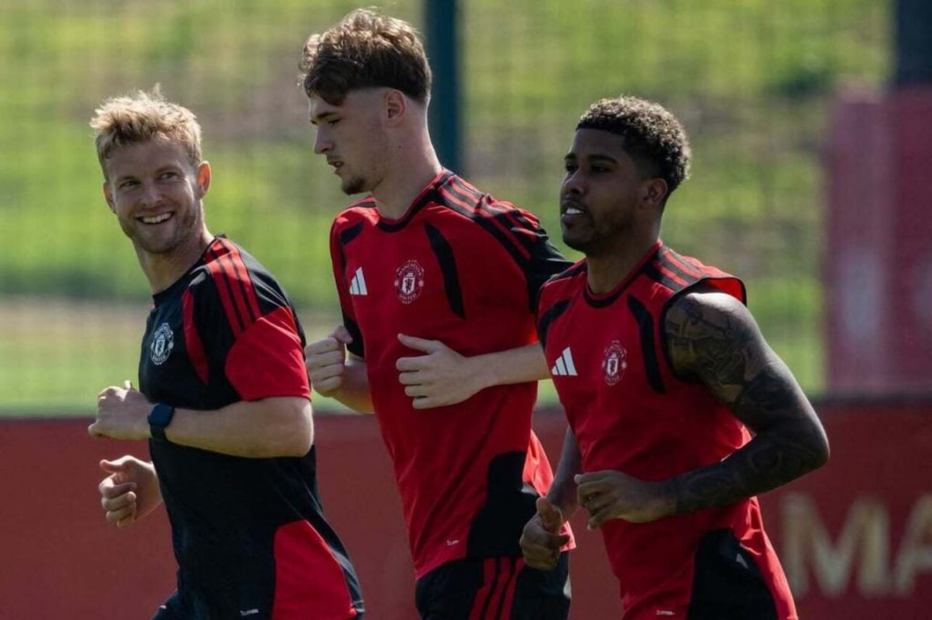 Manchester United x Wrexham: onde assistir e escala&ccedil;&otilde;es