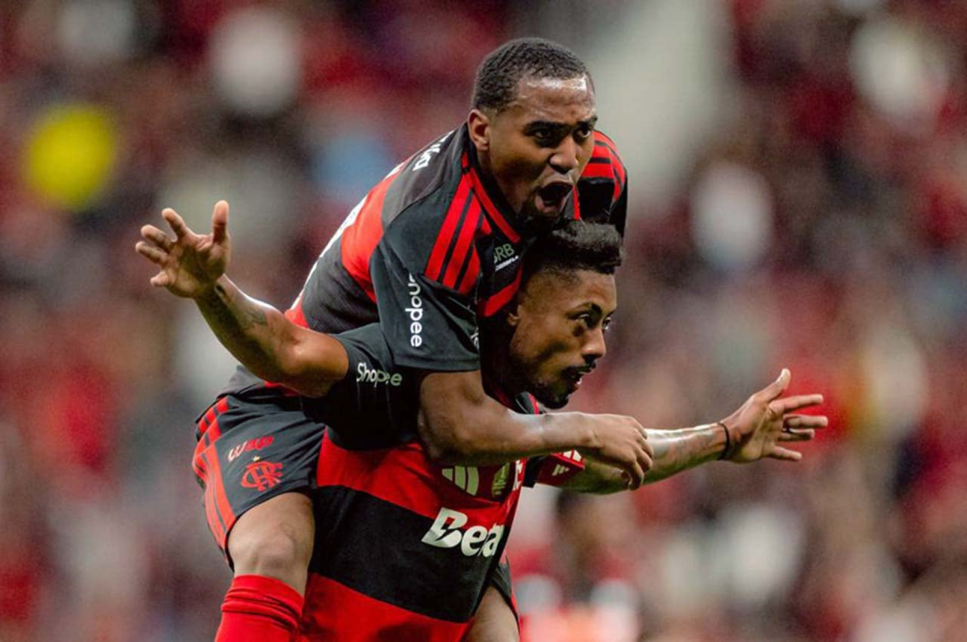 Bruno Henrique comenta prepara&ccedil;&atilde;o do Flamengo e valoriza volta dos convocados