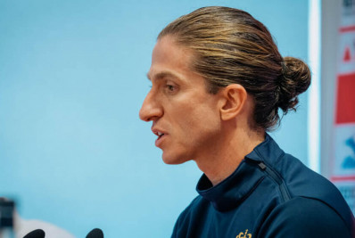 Ex-Flamengo, Filipe Luís estreia no Mônaco com vitória e exalta Pogba