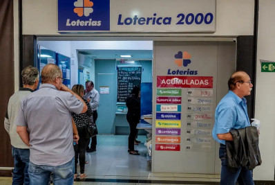 Caixa transfere sorteios da Mega-Sena de sábado para domingo