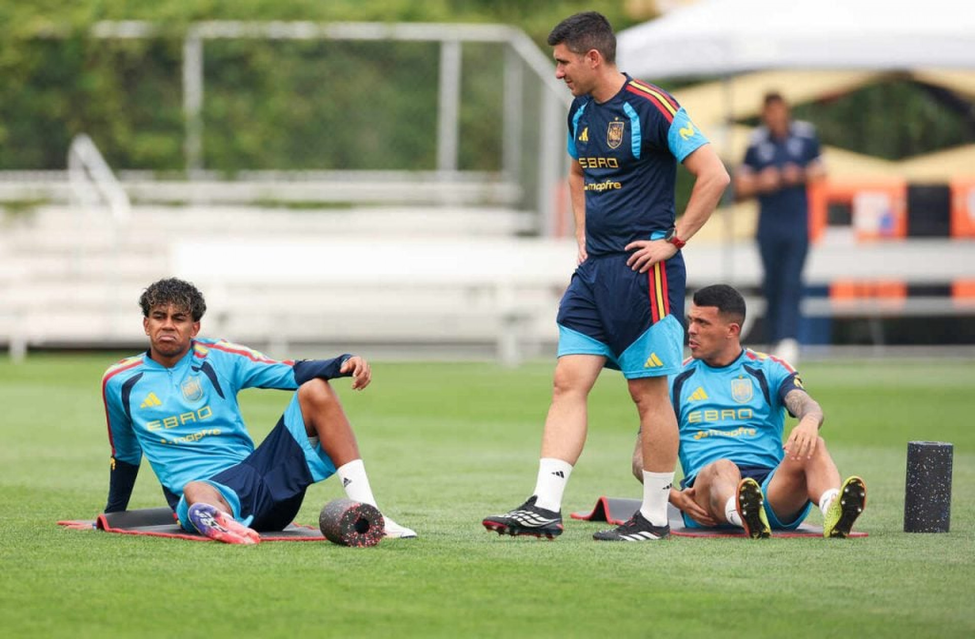 Condi&ccedil;&otilde;es clim&aacute;ticas cancelam &uacute;ltimo treino da Espanha antes da final da Copa