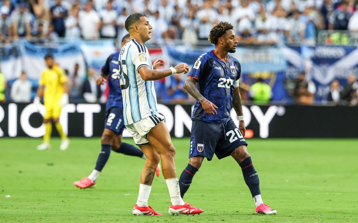 Argentina e Cabo Verde travaram um dos duelos mais emocionantes do Mundial. Os sul-americanos venceram por 3 a 2 em jogo que foi até a prorrogação, pela segunda fase