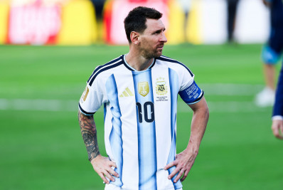 Messi 'repete' astros da Seleção e não voltará à Argentina após Copa