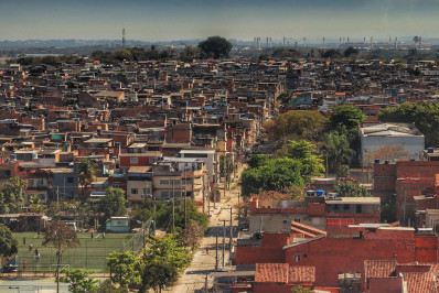 Homem é encontrado morto no Complexo da Maré