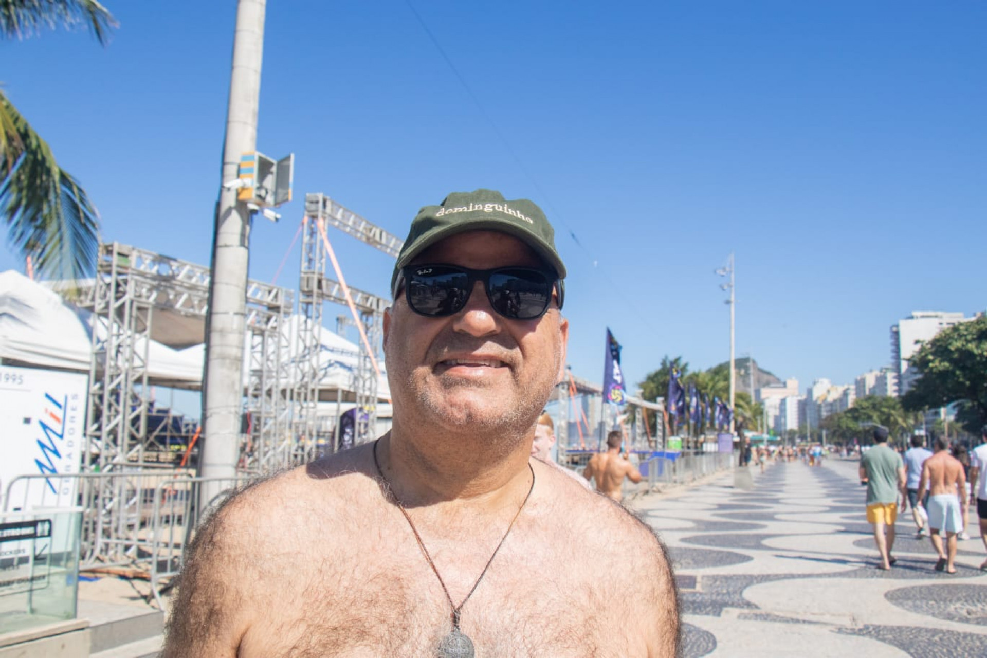 João Bosco defende mais credenciamento para ambulantes - Érica Martin / Agência O Dia