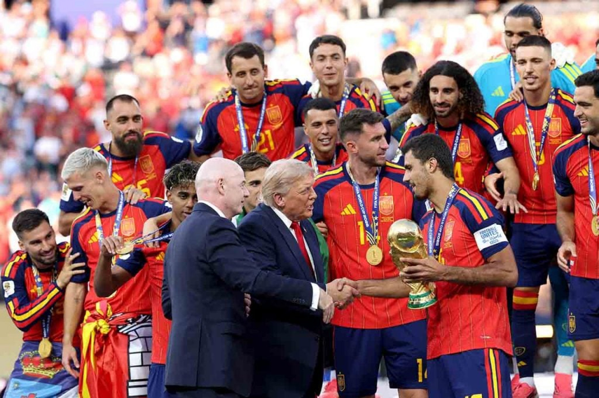 Espanha assume lideran&ccedil;a do ranking da Fifa ap&oacute;s bi da Copa