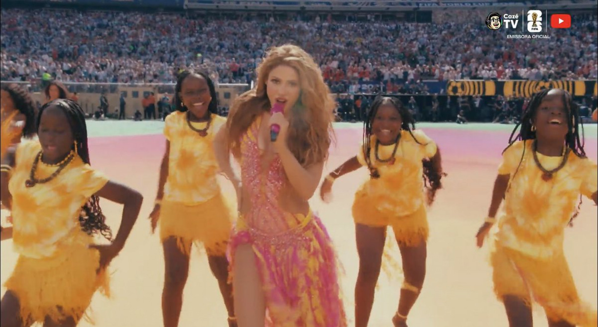 Shakira cantou hit tema da Copa do Mundo  - Reprodução de Vídeo 