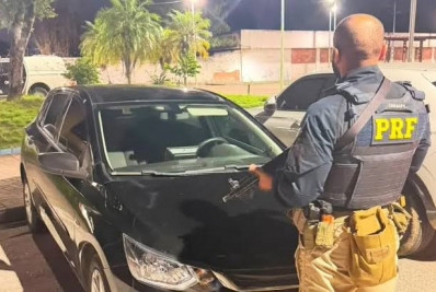 Perseguição na Ponte Rio-Niterói termina com acidente e prisão em São Gonçalo