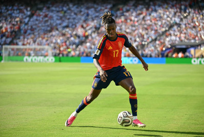 Espanhol dedica título mundial a Neymar: 'Também é por ele'