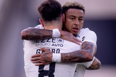Lingard dá o 'troco' em Rodrigo Garro após vice da Argentina