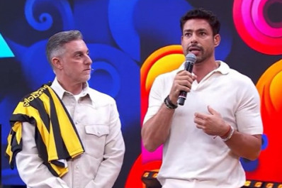 Cauã Reymond cita bets no 'Domingão', e web aponta climão com Huck
