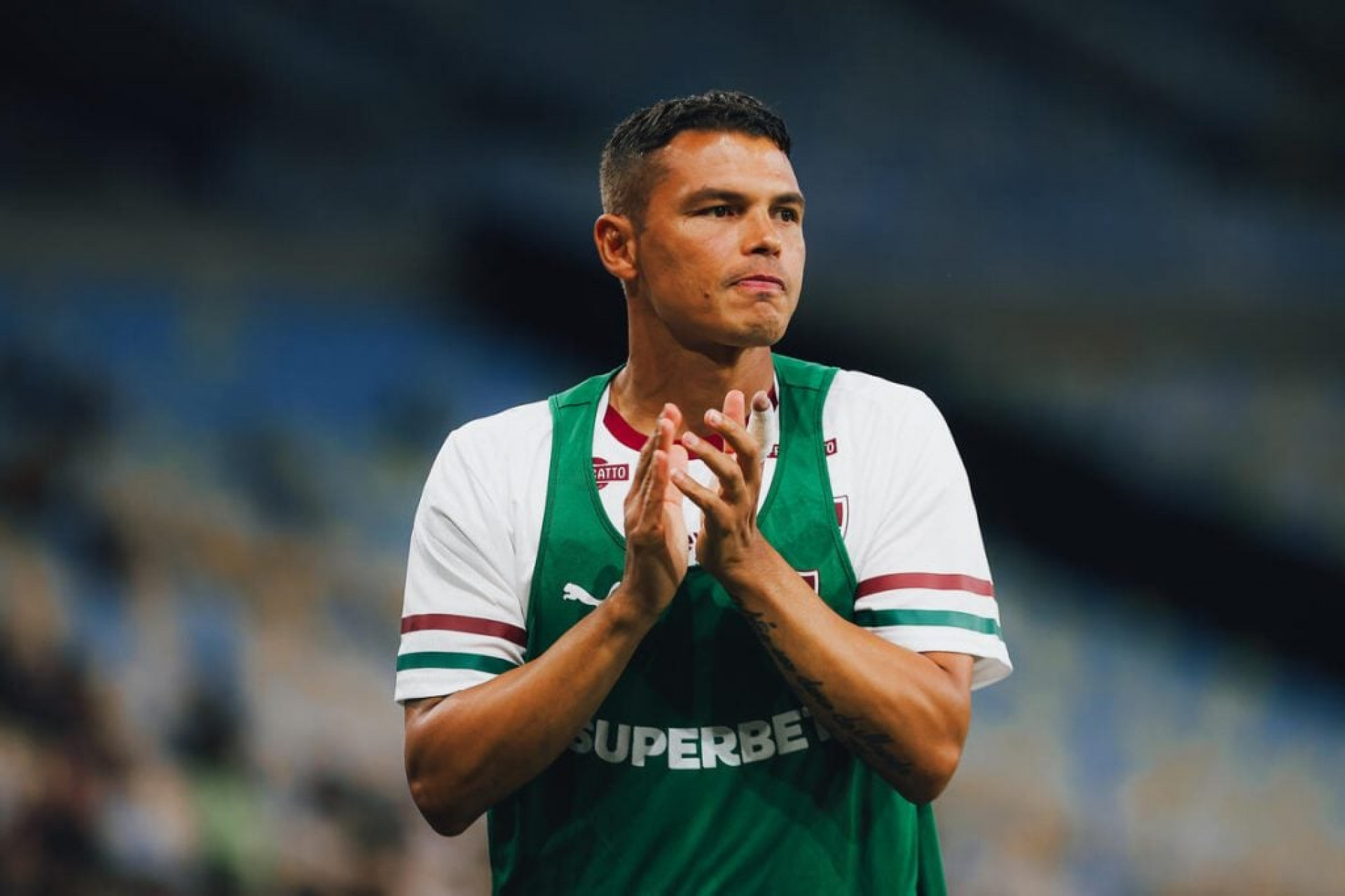 Fluminense corre para registar Thiago Silva na abertura da janela