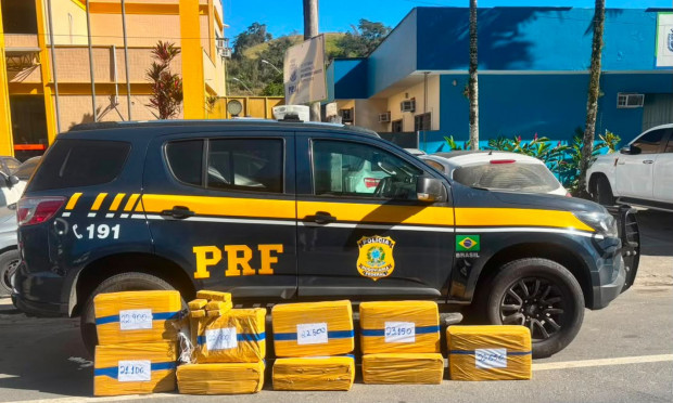 Homem é preso com 200 kg de maconha na Dutra
