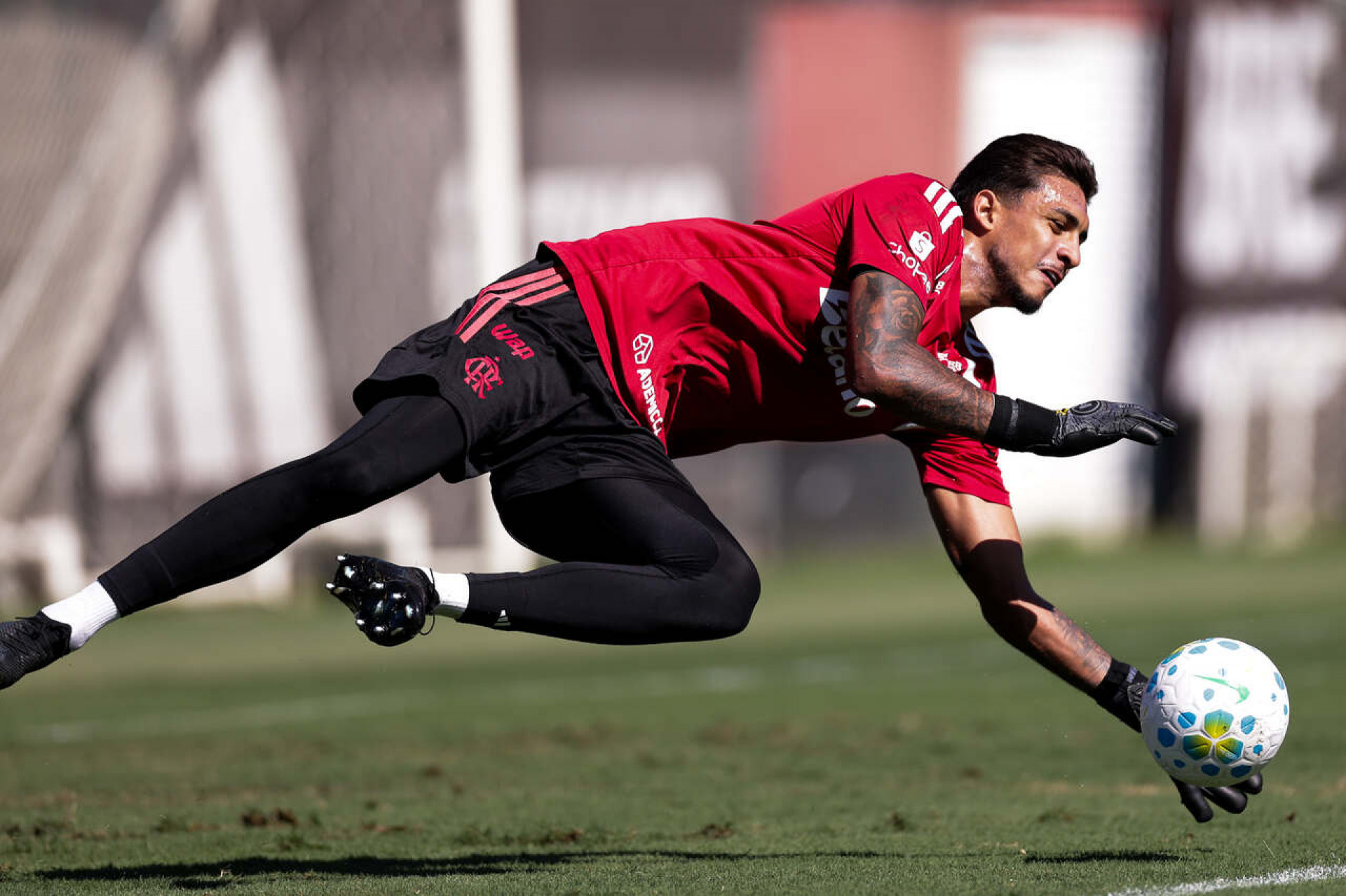 Dupla da base faz “anivers&aacute;rio” no Flamengo em julho