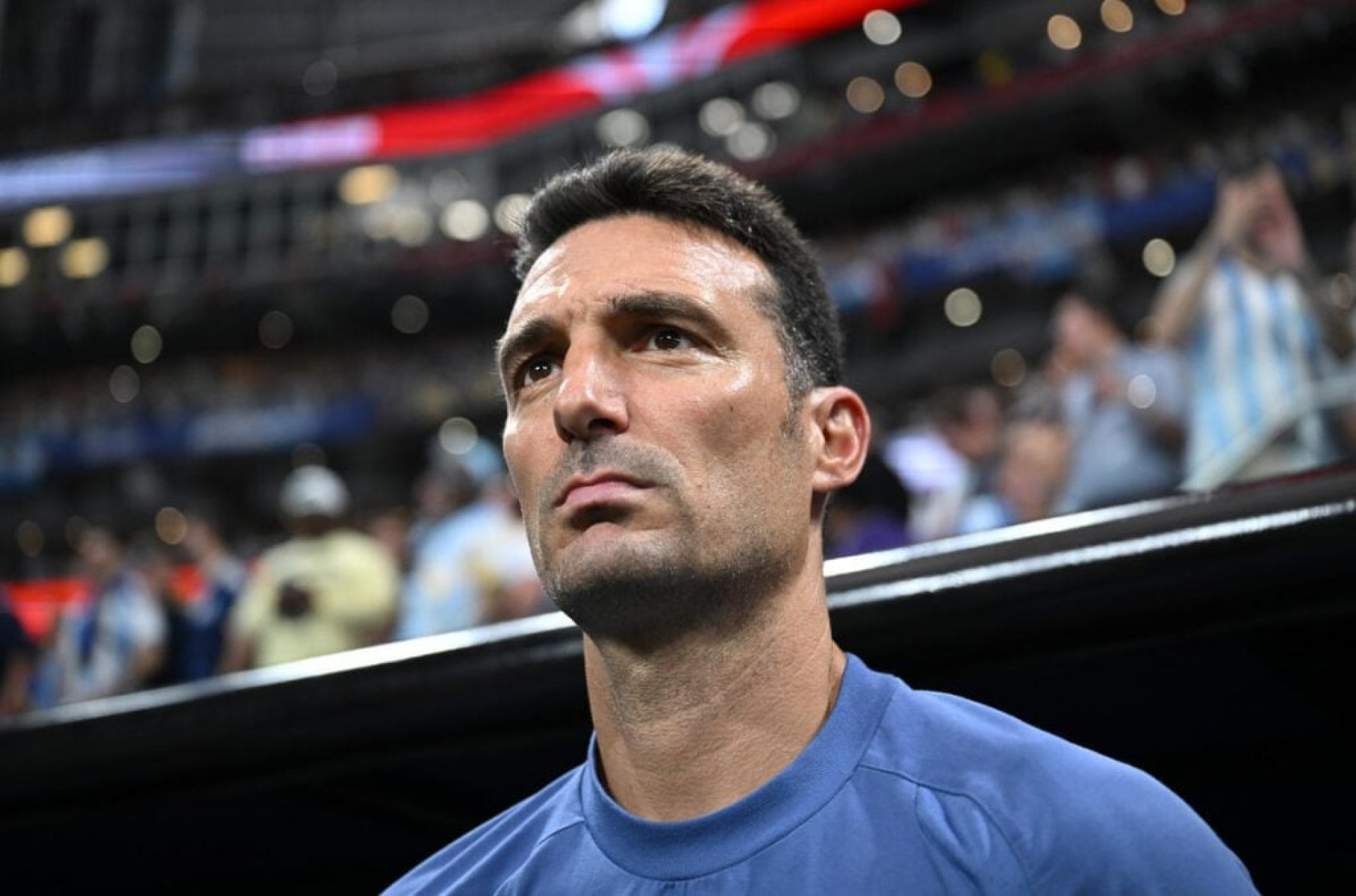Messi n&atilde;o retorna junto com a sele&ccedil;&atilde;o para a Argentina
