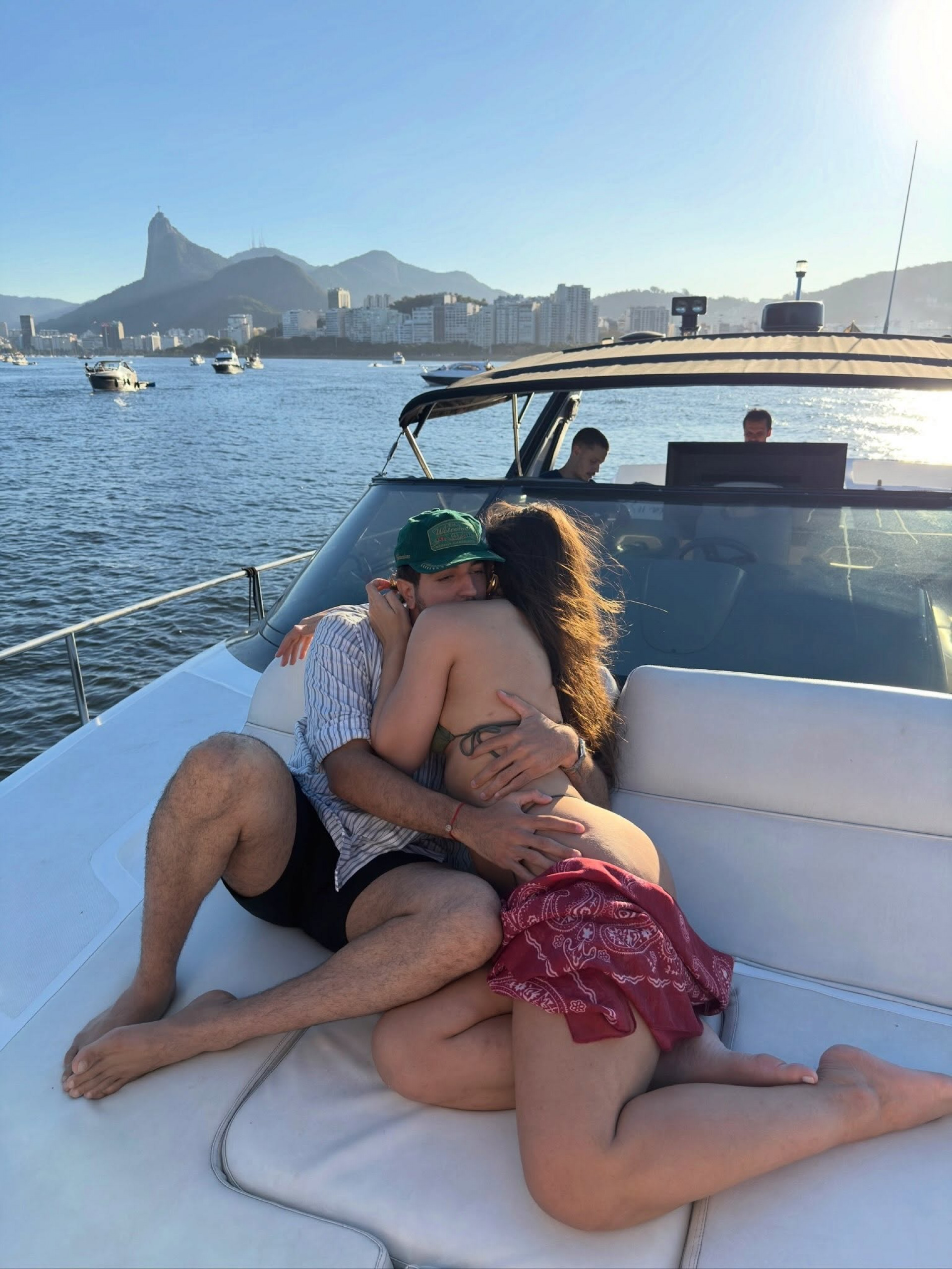 Nattan e Rafa Kalimann trocaram carinhos - Reprodução/Instagram