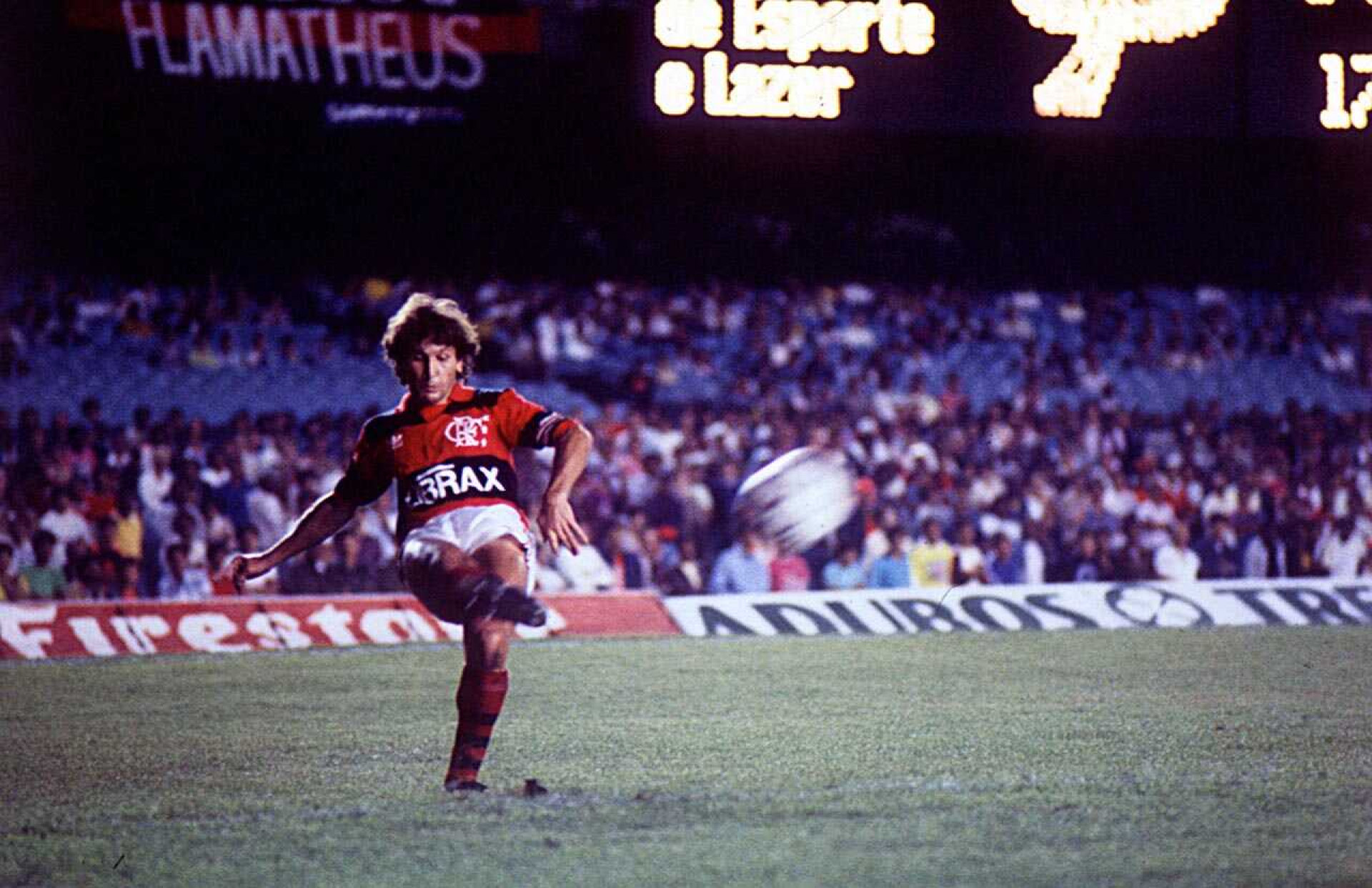 Flamengo reedita patroc&iacute;nio hist&oacute;rico que durou 25 anos