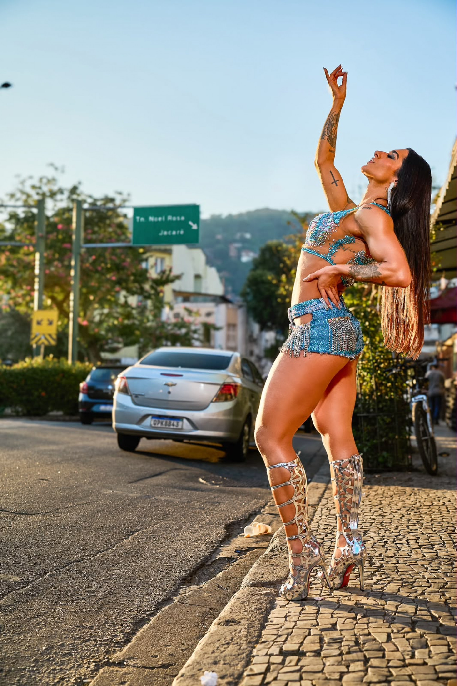 A Unidos de Vila Isabel anunciou Dominique Aquino como nova musa da escola para o Carnaval 2027 - Reprodução / Divulgação