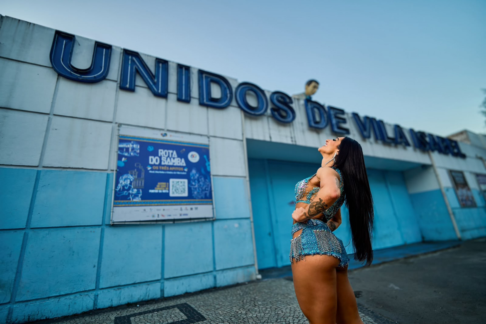 A Unidos de Vila Isabel anunciou Dominique Aquino como nova musa da escola para o Carnaval 2027 - Reprodução / Divulgação