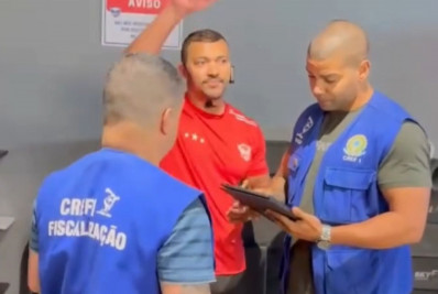Polícia detém suspeito de se passar por professor de Educação Física