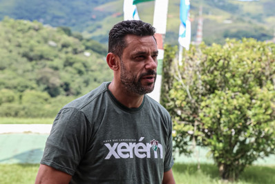 Fluminense anuncia Fred como novo técnico do sub-20