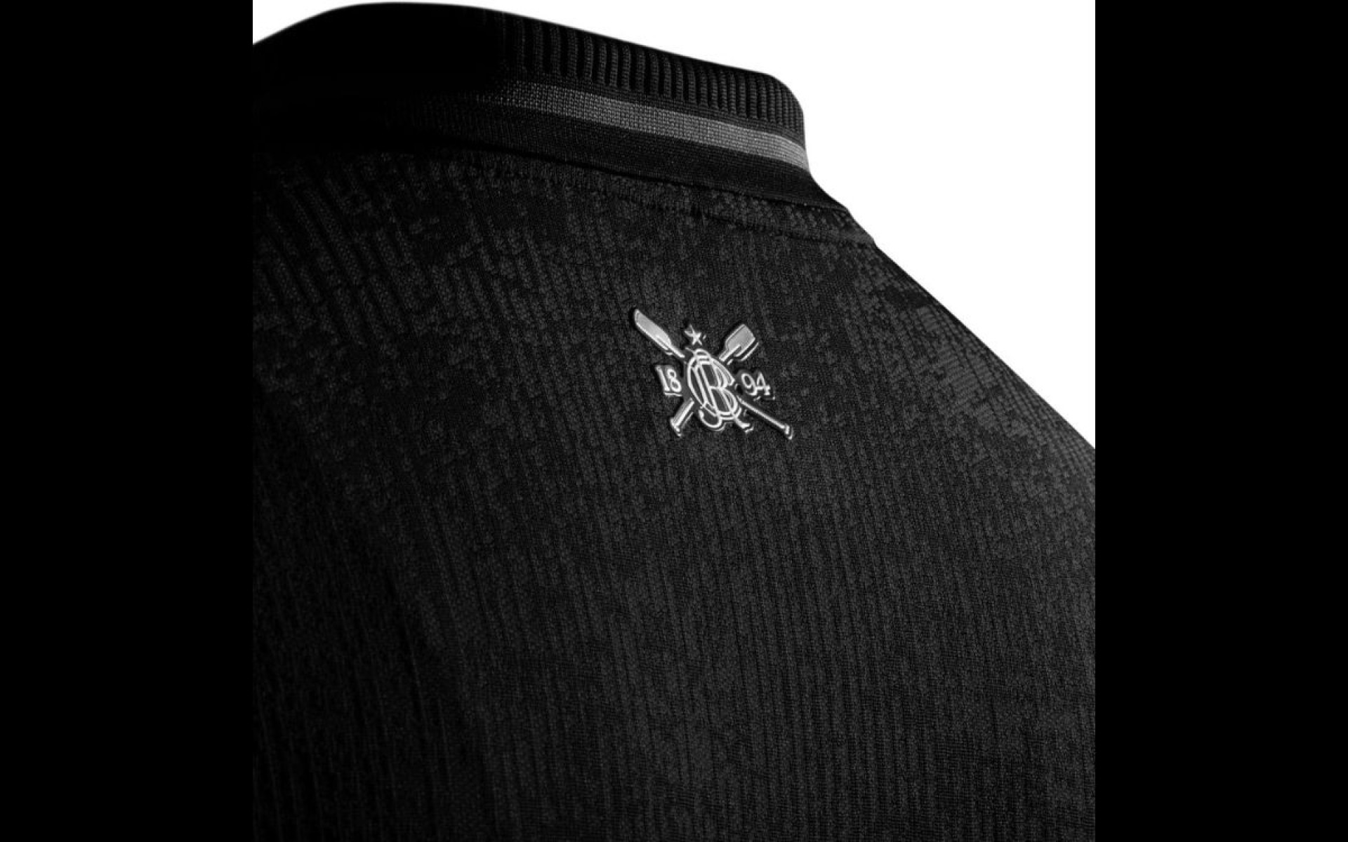 Nova camisa preta do Botafogo, em parceria com a Mizuno - Divulgação / Botafogo