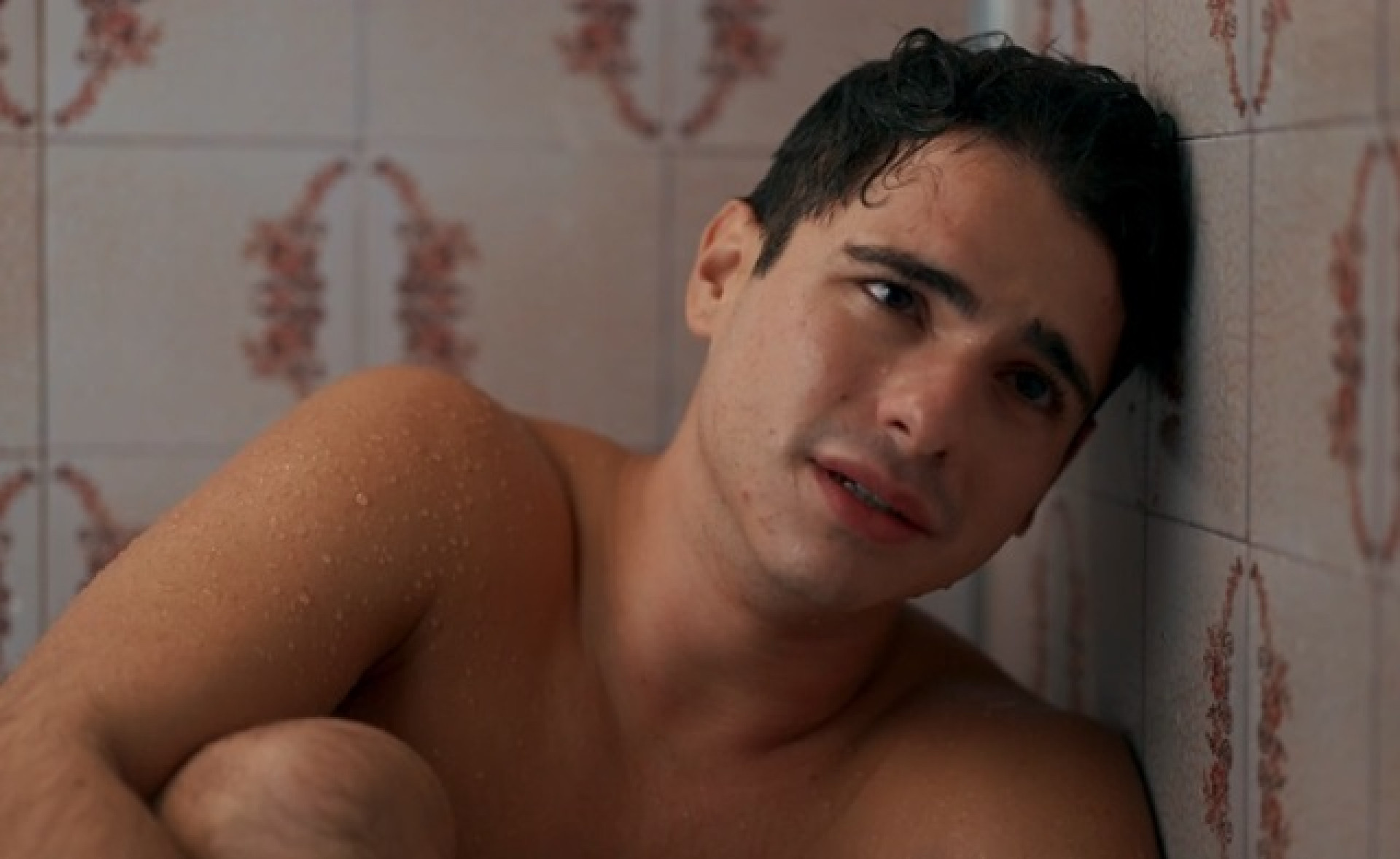 Maurício (João Victor Gonçalves) sofre com o preconceito do avô, Otoniel (Tony Ramos) - Reprodução de vídeo / TV Globo
