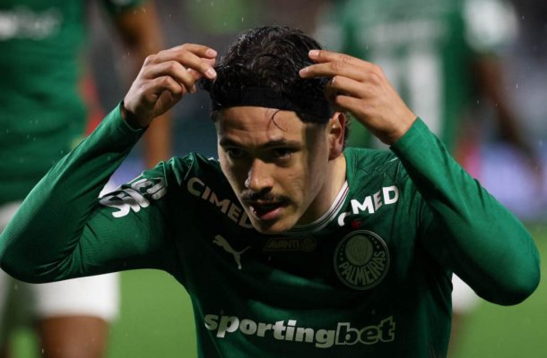 Atua&ccedil;&atilde;o de Maur&iacute;cio, do Palmeiras, contra o Coritiba agita a web: “Achou que era a Alemanha”