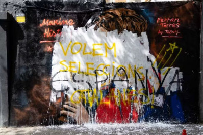 Herói da Copa, Ferran Torres tem mural vandalizado em Barcelona