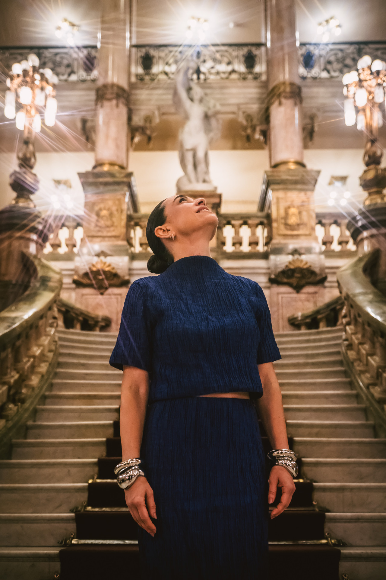 Roberta Sá celebra 20 anos de carreira com orquestra feminina no Theatro Municipal - Alessandra Tolc