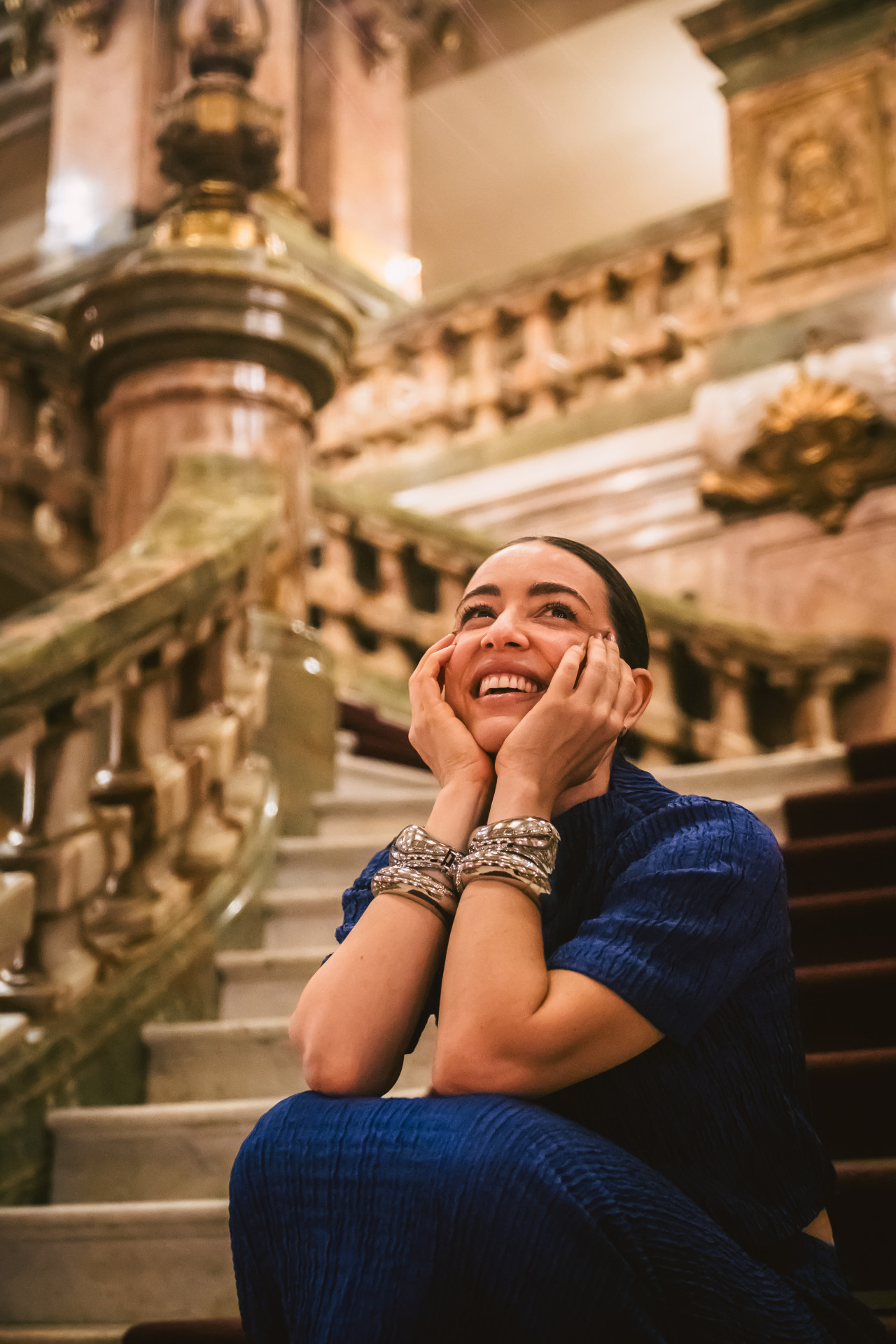Roberta Sá celebra 20 anos de carreira com orquestra feminina no Theatro Municipal - Alessandra Tolc