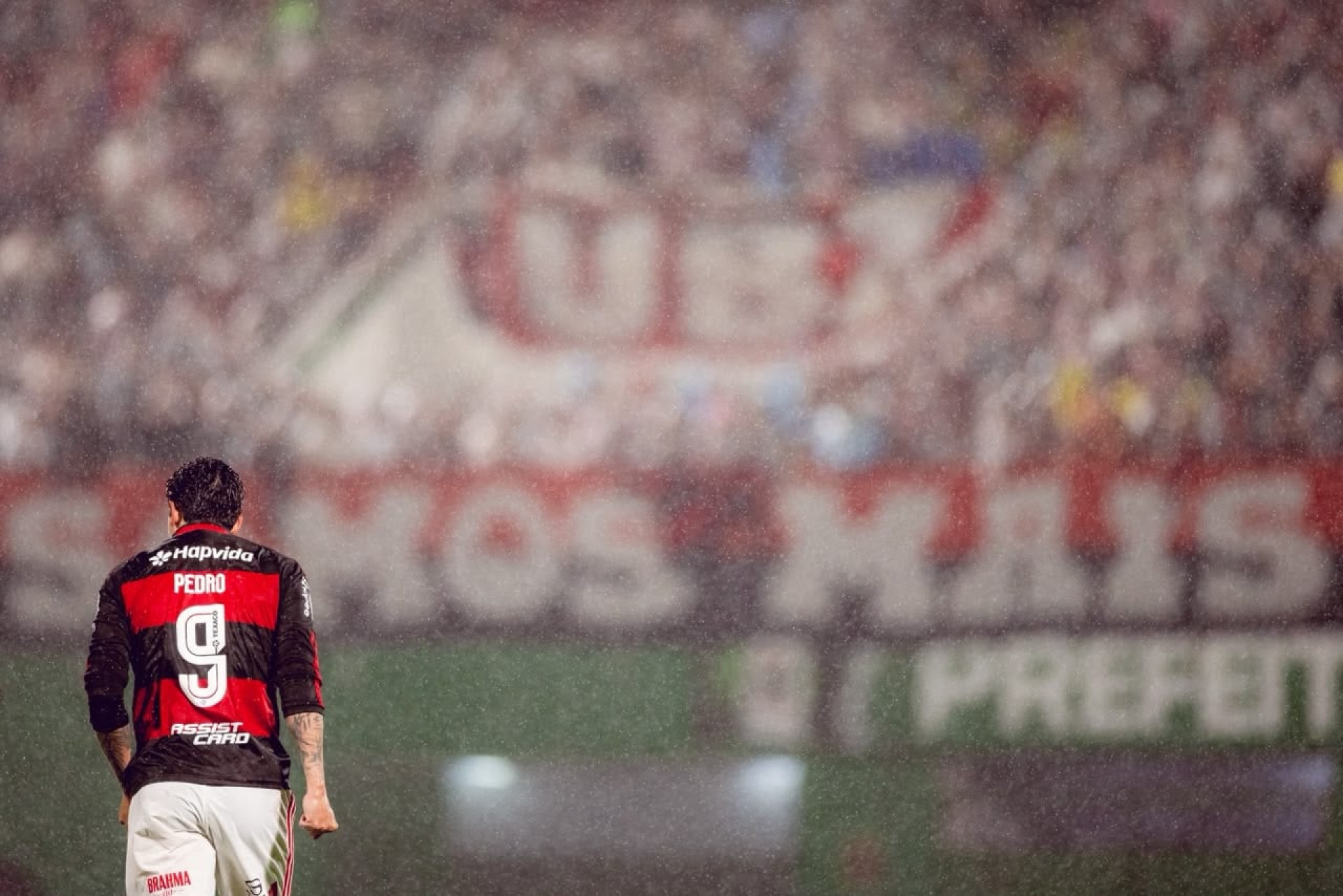 Novo artilheiro do Brasileir&atilde;o, Pedro fala sobre ciclo para 2030