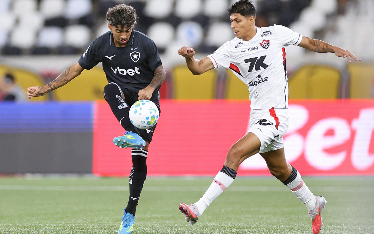 Medina.   BOTAFOGO x Vitoria BA pelo Campeonato Brasileiro no Estadio Nilton Santos, 23 de Julho de 2026, Rio de Janeiro, RJ, Brasil.