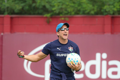 Equador avalia nova investida em treinador do Fluminense, diz TV
