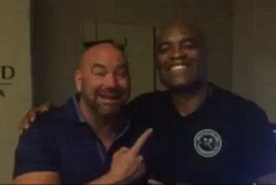 Presidente do UFC comenta relação com Anderson Silva e diz: 'Ele me odeia'