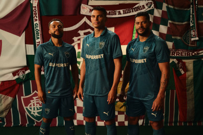 Fluminense lança nova terceira camisa para a temporada
