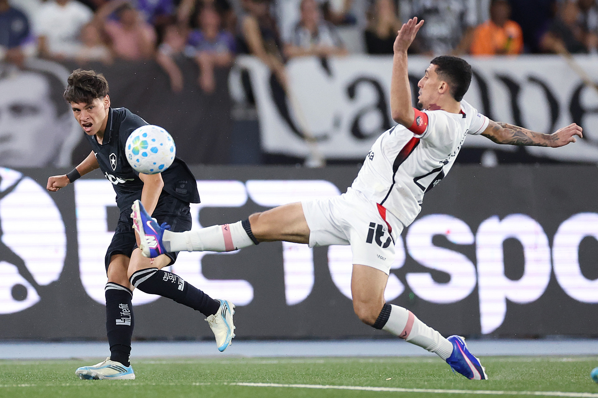 Montoro.   BOTAFOGO x Vitoria BA pelo Campeonato Brasileiro no Estadio Nilton Santos, 23 de Julho de 2026, Rio de Janeiro, RJ, Brasil. - Vítor Silva/Botafogo