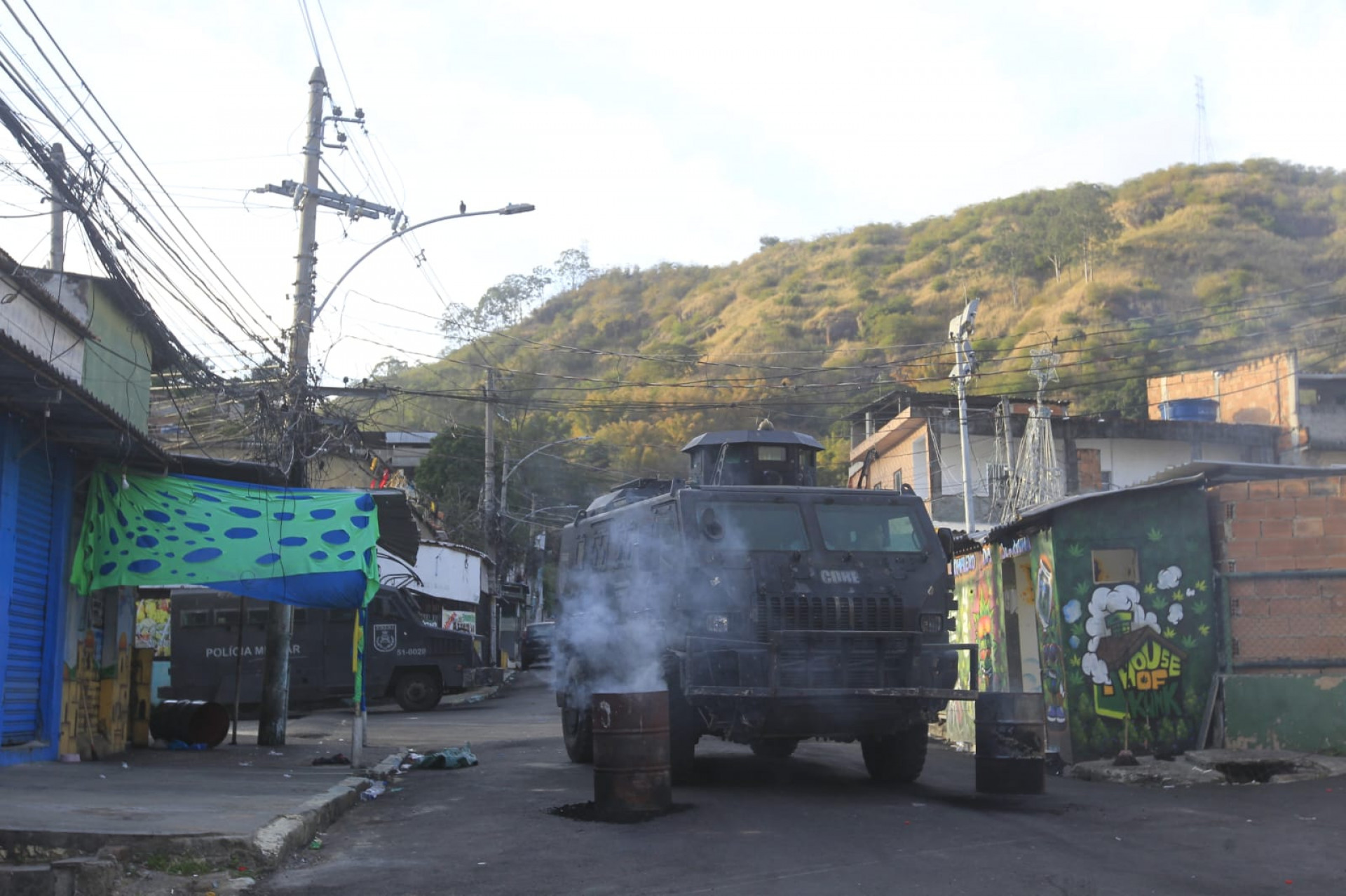 Polícias Civil e Militar atuam no Complexo da Serrinha, em Madureira - Reginaldo Pimenta/Agência O DIA