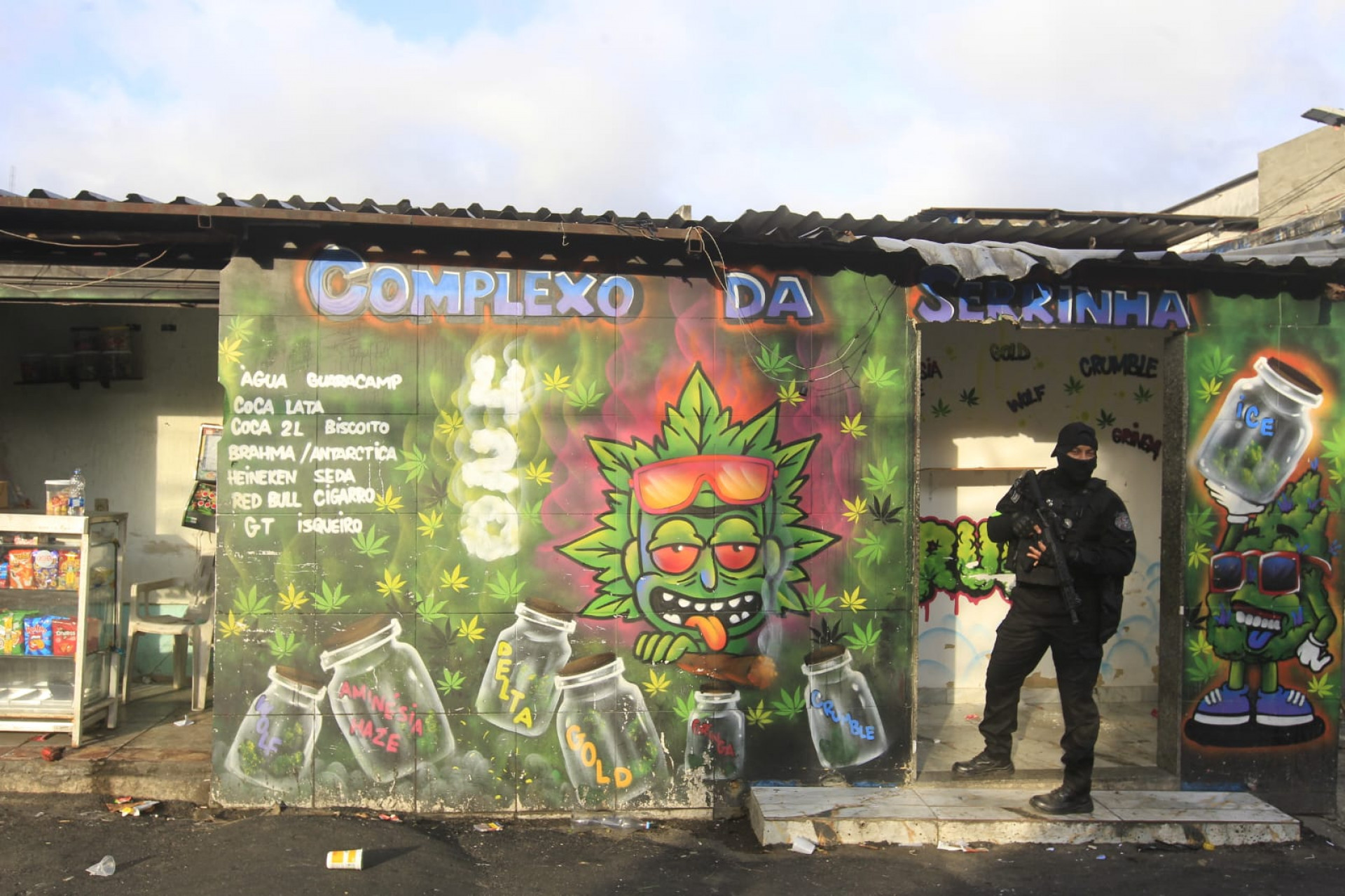 Polícias Civil e Militar atuam no Complexo da Serrinha, em Madureira - Reginaldo Pimenta/Agência O DIA