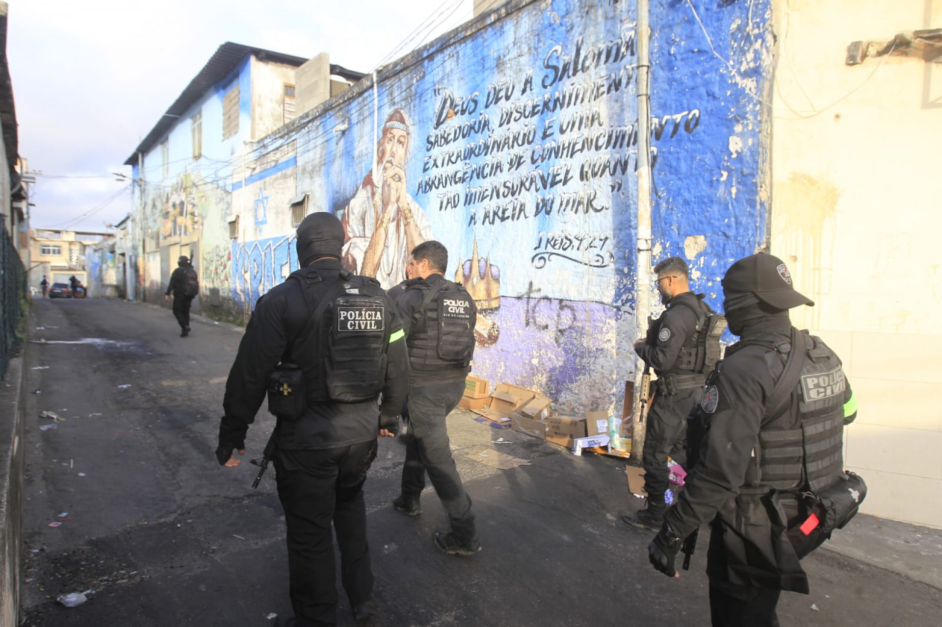 Polícias Civil e Militar atuam no Complexo da Serrinha, em Madureira - Reginaldo Pimenta/Agência O DIA