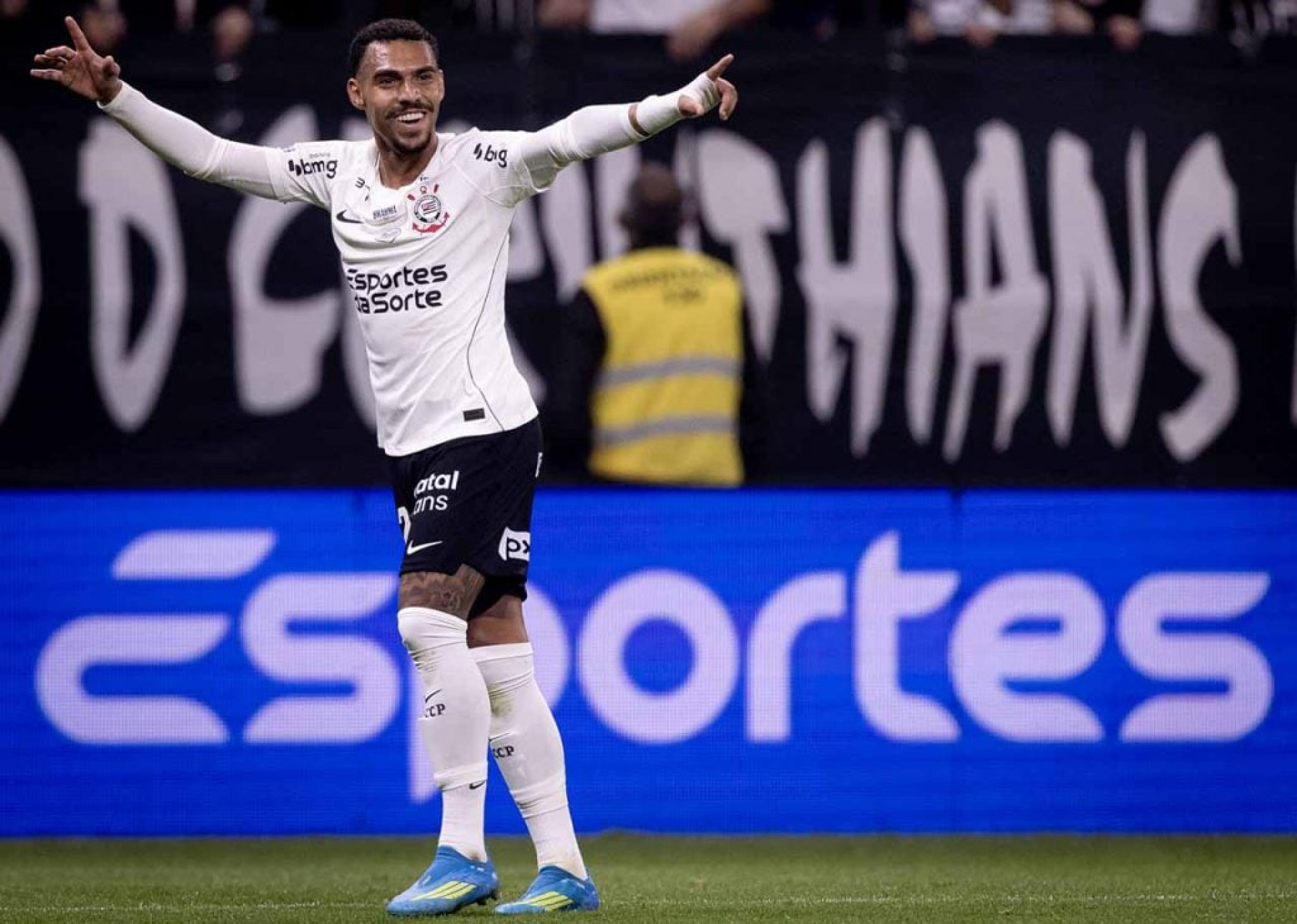 Corinthians alcan&ccedil;a marca in&eacute;dita neste Brasileir&atilde;o