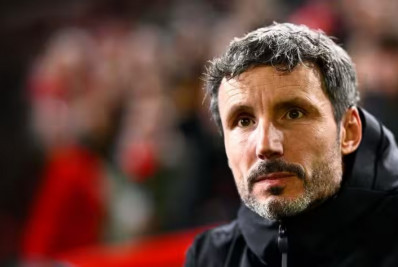 Bélgica anuncia Mark van Bommel como novo técnico da seleção