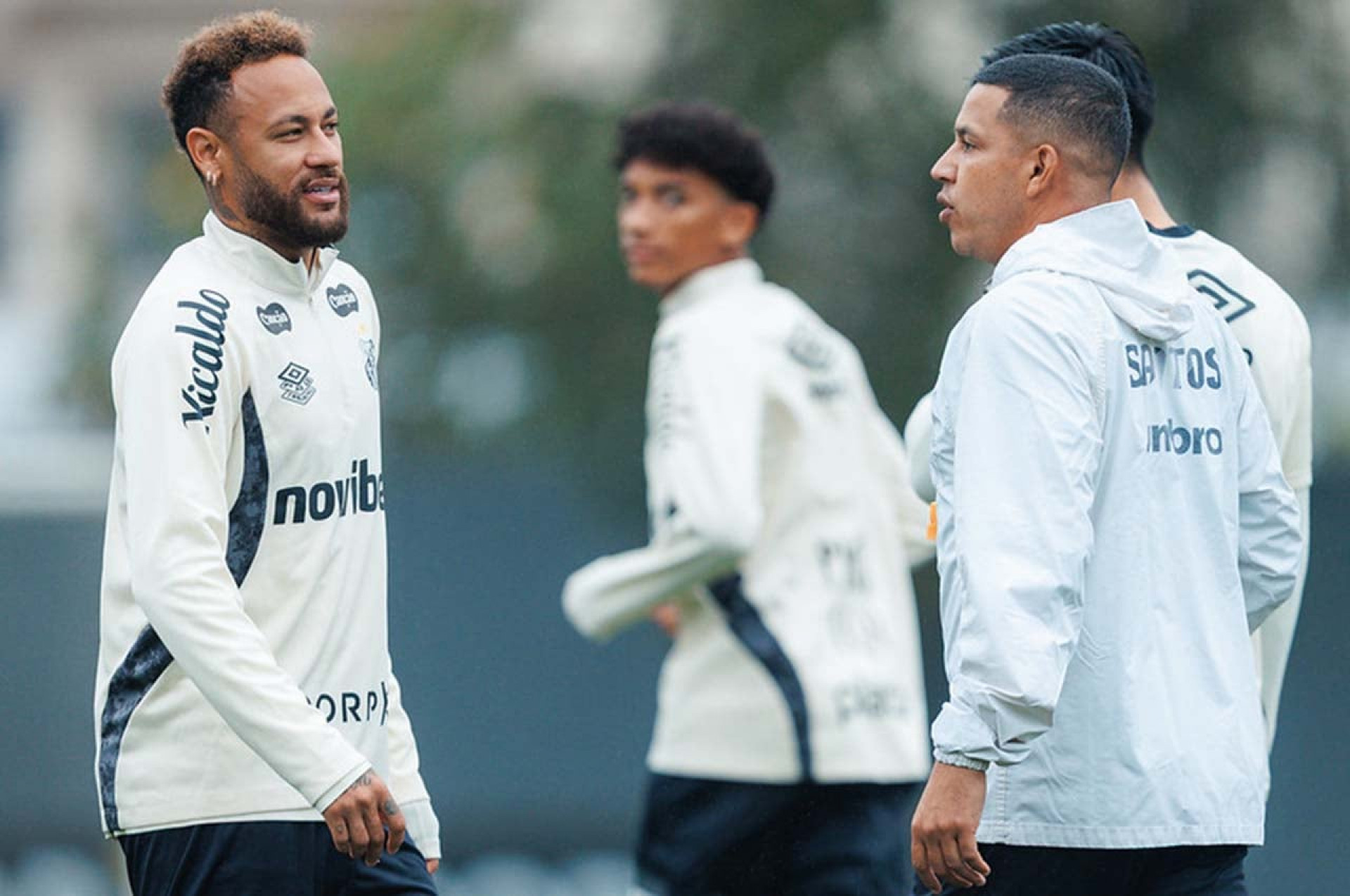 Neymar e outros titulares devem refor&ccedil;ar o Santos contra a Chapecoense