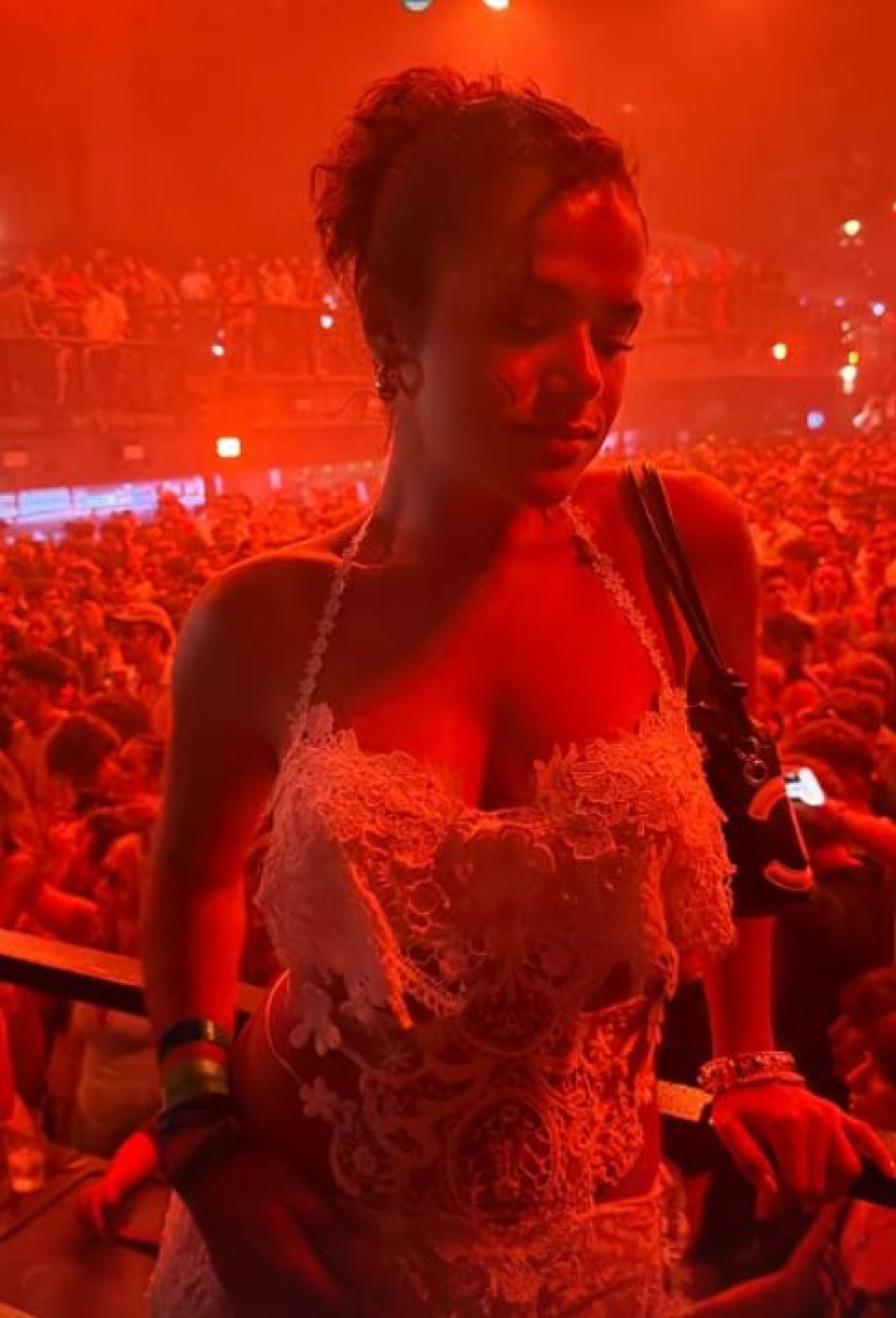 Maisa em casa noturna em Ibiza - Reprodução/Instagram