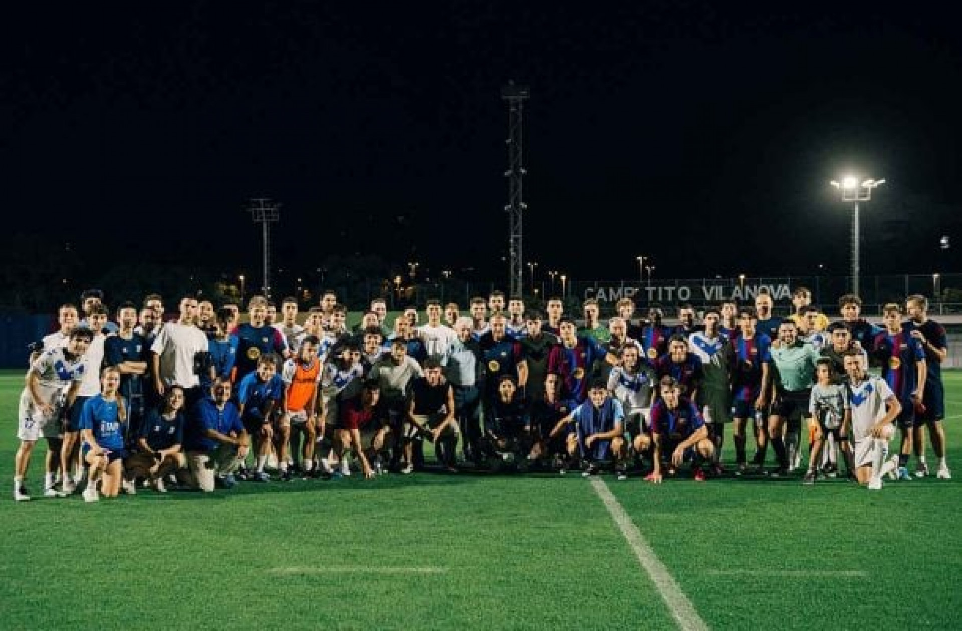 Barcelona goleia rival catal&atilde;o em amistoso e encerra jejum de 28 anos
