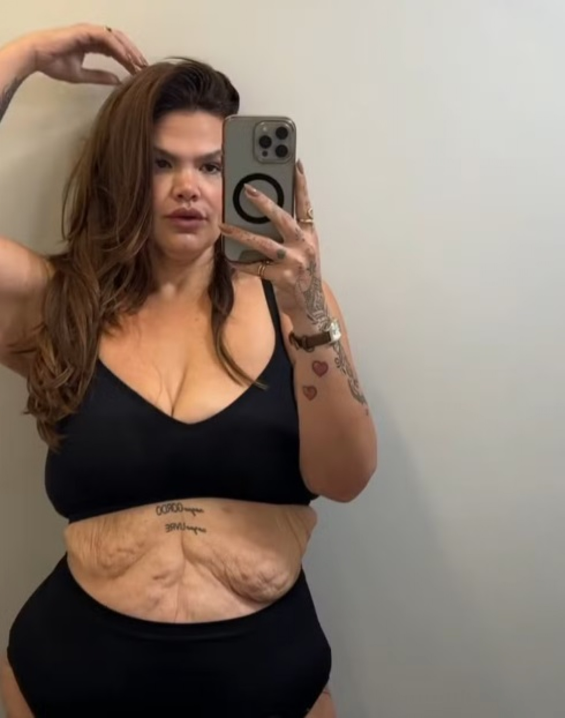 Thais Carla posa de lingerie e exibe nova fase após emagrecimento - Reprodução Instagram