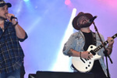Banda Malta embala público do Angra MotoFest com seus sucessos