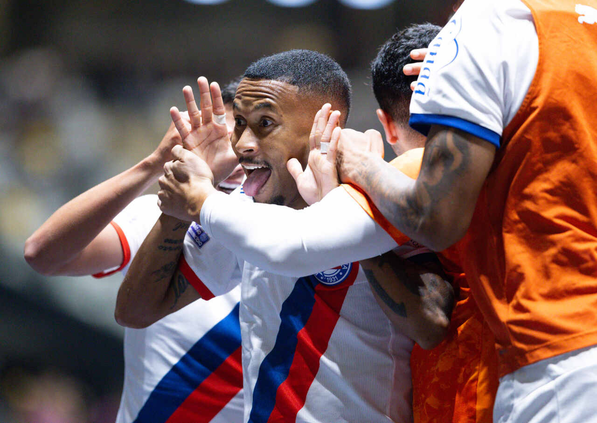 Bahia x Corinthians: onde assistir, escala&ccedil;&atilde;o e arbitragem